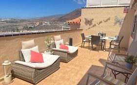 The Heights - Los Cristianos